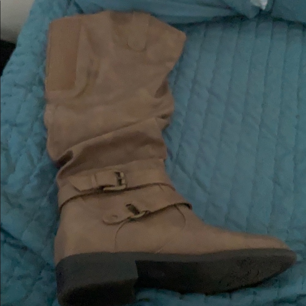 White mountain Boot